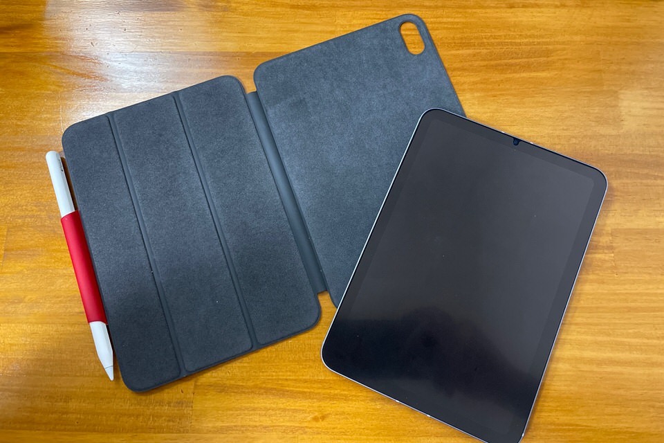iPad mini6 純正Smart Folio　重さ比較