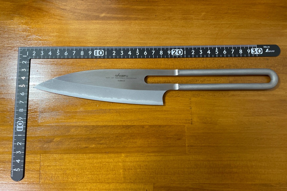 TAKEFU Knife クレウス 購入レビュー【一本は良い包丁を】：大きさ