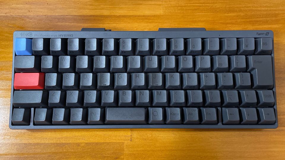 HHKB hybridの2年分の汚れを掃除【閲覧注意:マジで汚かった】：キートップはめ終わった