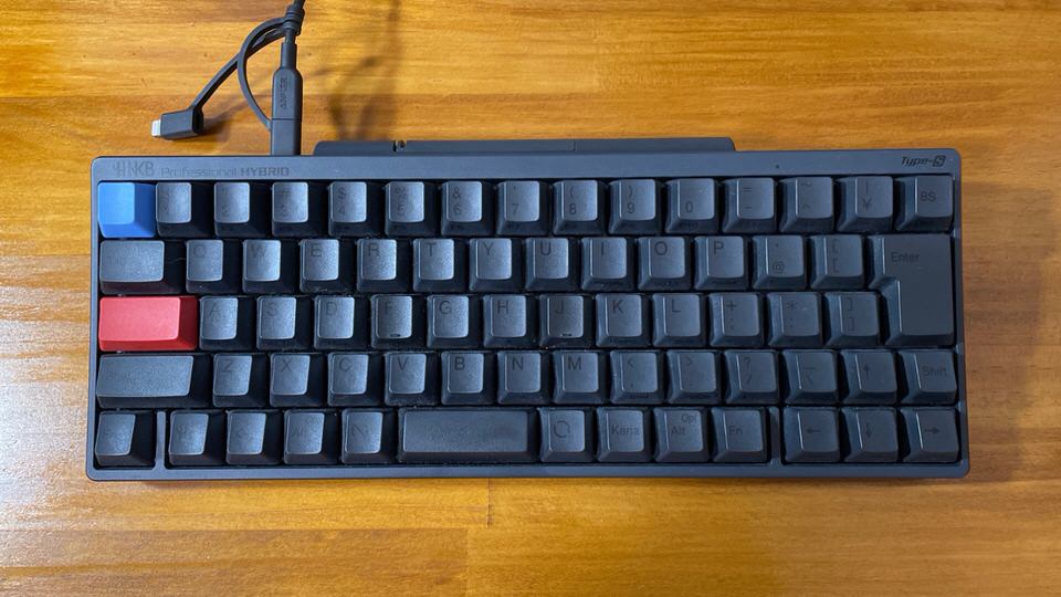 HHKB Hybridをあえて有線接続で使用【キーボードにはこだわりたい】：HHKB