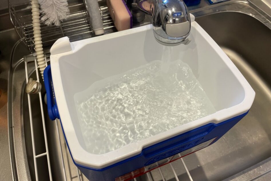 約3Lの透明な氷の作り方亅コーヒーとお酒が美味くなる氷【お家で簡単に作る方法】５