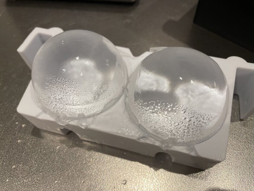 DOSHISHA 透明丸氷型製氷器レビュー【お家で透明な氷を作りたい】旧:大人の透明まる氷２０