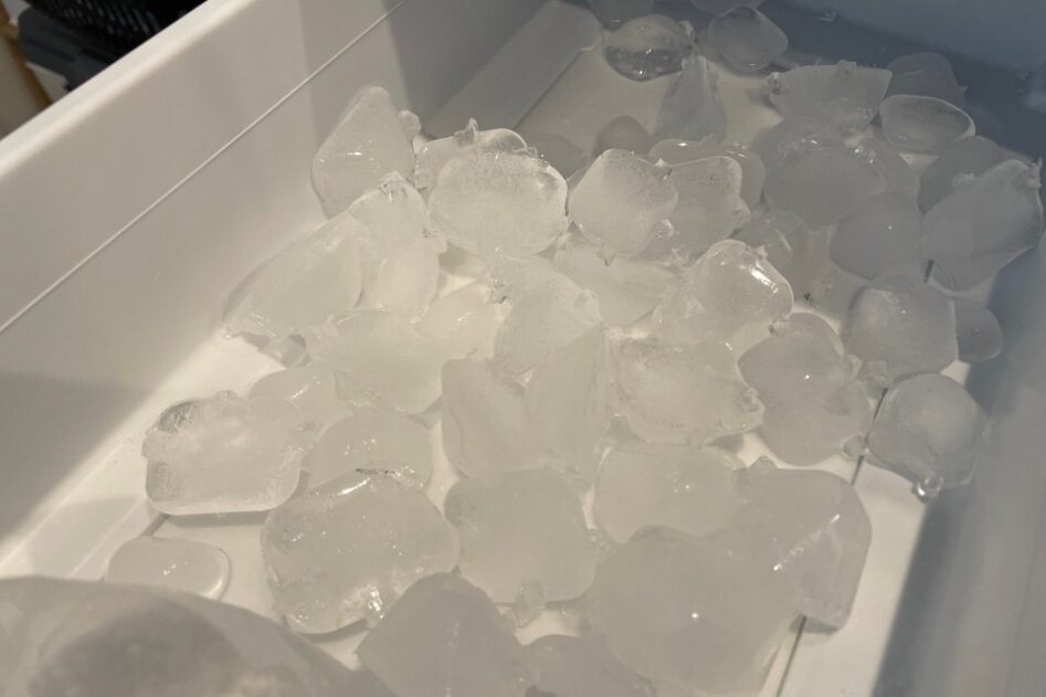 透明な氷の作り方！毎月2,000円の節約術【ロックアイスはもう買わない！？】１